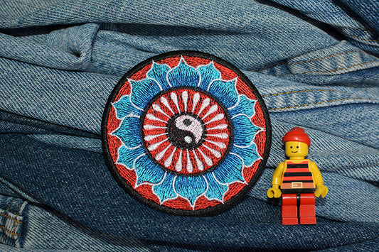 Blooming Ying-Yang Iron-On Patch 0138