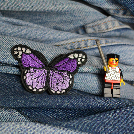 Petit patch thermocollant papillon violet 0009